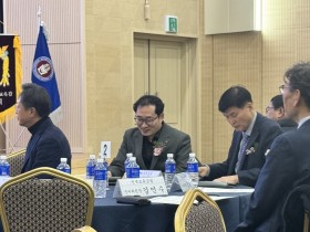 "대한초등교사협회 '교사 법적 보호 없는 체험학습 전면 거부' 선언"