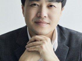 전북교사노조 정재석 위원장 "50만 교원에게 사과하라"