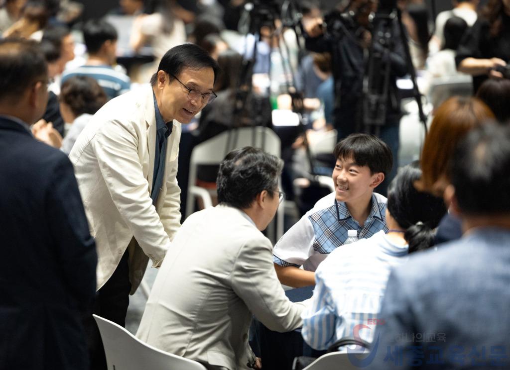 250709_임태희_교육감__'학생이_성장하는_과정이_있어야_성공한_교육정책'(사진6).jpg