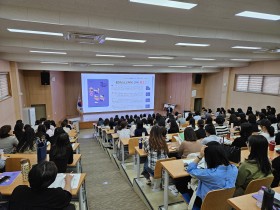 “아이 하루를 따뜻하게, 실무는 전문적으로” 충남교육청, 늘봄실무사 역량강화 배움자리 운영